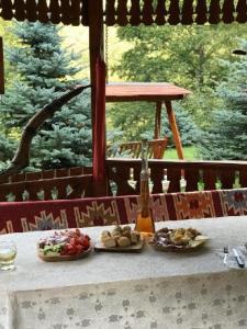 Imagen de la galería de Cabana ECO FRIENDLY TOUR, en Feneş