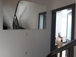 Afbeelding uit fotogalerij van Restaurant & Chambres d'Hôtes L'Eau Vive in Fatouville-Grestain