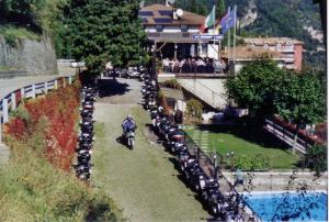 Κήπος έξω από το Albergo Deva