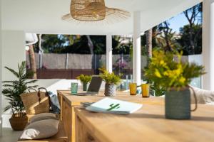 Zdjęcie z galerii obiektu Alidreams Carmen Beach Apartamentos w mieście El Campello