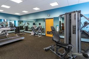 The fitness centre and/or fitness facilities at Holiday Inn Winter Haven, an IHG Hotel