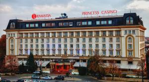 Budova, kde se hotel nachází