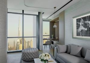 Paramount Hotel Dubai的休息区