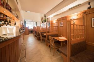 Afbeelding uit fotogalerij van Gasthof Mondschein in Caldaro