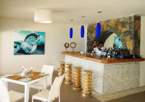 Nápoje v ubytování Astroea Beach Hotel
