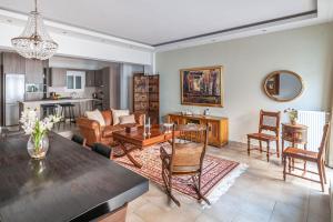Posezení v ubytování Kleio by Heloni Apartments
