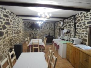 Kuchyň nebo kuchyňský kout v ubytování Albergue Areitz Soroa