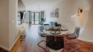 Posedenie v ubytovaní Apartament Silence Triventi Szmaragd