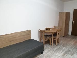Ein Sitzbereich in der Unterkunft Aventur Studio 212 Am Rotharrsteig