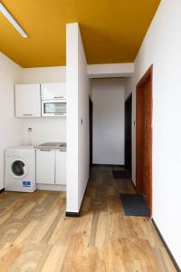 Kuchyň nebo kuchyňský kout v ubytování Amaze Residence luxury 2bedroom apartment 1