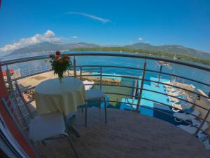 Gallery image of Porto Del Sole apartments in Tivat