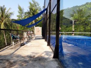 Bassein majutusasutuses Padel Phangan Suite või selle lähedal