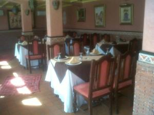 Restoran ili drugo mesto za obedovanje u objektu Residence Des Quatre Chemins