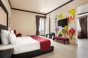 Ramada by Wyndham Karachi Creek客房内的一张或多张床位