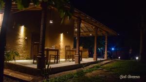Patio nebo venkovní prostory v ubytování Gal Oruwa Resort