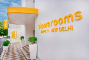 Certificato, attestato, insegna o altro documento esposto da bloomrooms @ Janpath