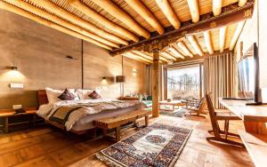 Кровать или кровати в номере Ladakh Eco Resort