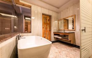 Kylpyhuone majoituspaikassa Ladakh Eco Resort