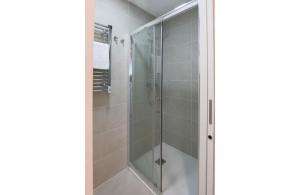 Łazienka w obiekcie MyFlats Luxury Arenales