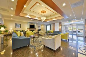 Posezení v ubytování Holiday Inn Express & Suites Tacoma South - Lakewood by IHG