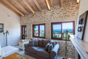 Gallery image of Villa Stimpolis in Aryiroúpolis