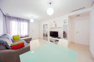 Fotografie z fotogalerie ubytování Holiday Home in Residence KOMA v destinaci Torrevieja