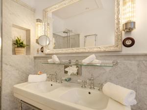 Kúpeľňa v ubytovaní Hotel Gloria de Sant Jaume