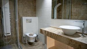 Kúpeľňa v ubytovaní Agnes Deluxe Hotel