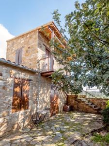 Gallery image of The Carob Tree Villa - 3 BR Rustic Luxury Home in Larnaca
