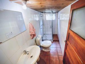 Koupelna v ubytování Guest House MiLinco - Ala Maison + 32 fotografií