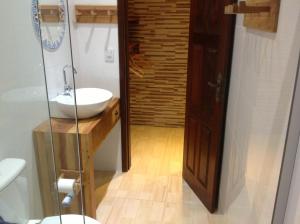 Koupelna v ubytování Pousada A Cabana + 32 fotografií