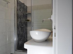 A bathroom at Leros Eleonas Apartments