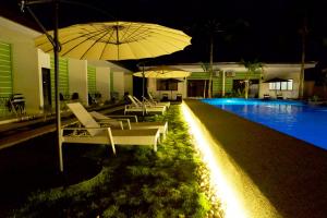 Бассейн в Chinita Boutique Hotel или поблизости