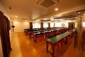 Hotel Guruvayur Darshan商务区和/或会议室