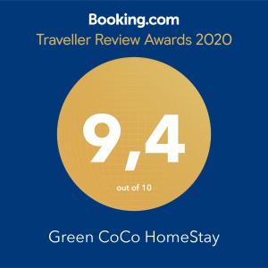 Chứng chỉ, giải thưởng, bảng hiệu hoặc các tài liệu khác trưng bày tại Green CoCo HomeStay