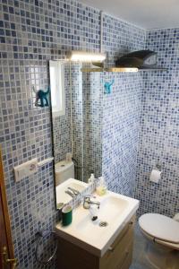 Kúpeľňa v ubytovaní Apartment Sirena Beach