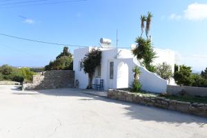 Fotografia z galérie ubytovania Cycladic House at the suburbs of Naousa v destinácii Nausa