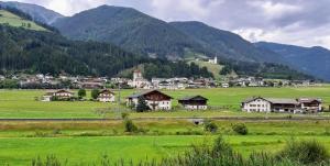 Příroda nedaleko apartmánu + 37 fotografií