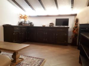 A television and/or entertainment centre at Il Borghetto