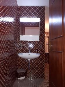 A bathroom at Il Borghetto Még 15 kép