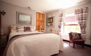 Gallery image of Tabs Cottage in Fowey