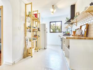 Kuchyňa alebo kuchynka v ubytovaní Casa LLimona: La casa perfecta para tus vacaciones.