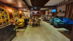Posezení v ubytování Parkway Inn Hotel & Spa