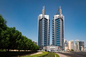 Zdjęcie z galerii obiektu Millennium Place Barsha Heights Hotel Apartments w Dubaju