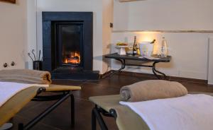 Borgo Degli Angeli Resort e Spa客房内的一张或多张床位