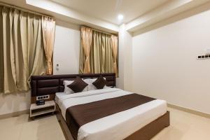 Gallery image of The Grand Shaurya in Indore +120 photos