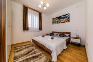 Postel nebo postele na pokoji v ubytování VILLA LaMARIN + 37 fotografií