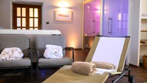 Borgo Degli Angeli Resort e Spa的休息区