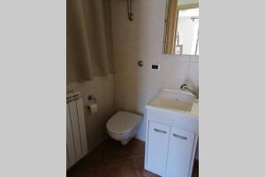 Ένα μπάνιο στο Casa Stefania