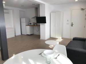 Bany a Bet Apartments - Reig